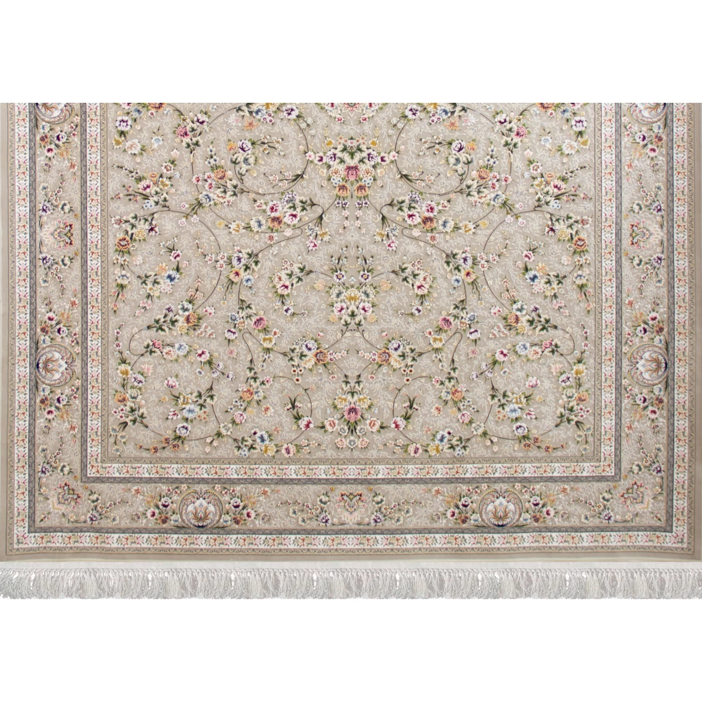 فرش ماشینی ۱۲۰۰ شانه تراکم ۳۶۰۰ طرح یاشار نقره‌ای