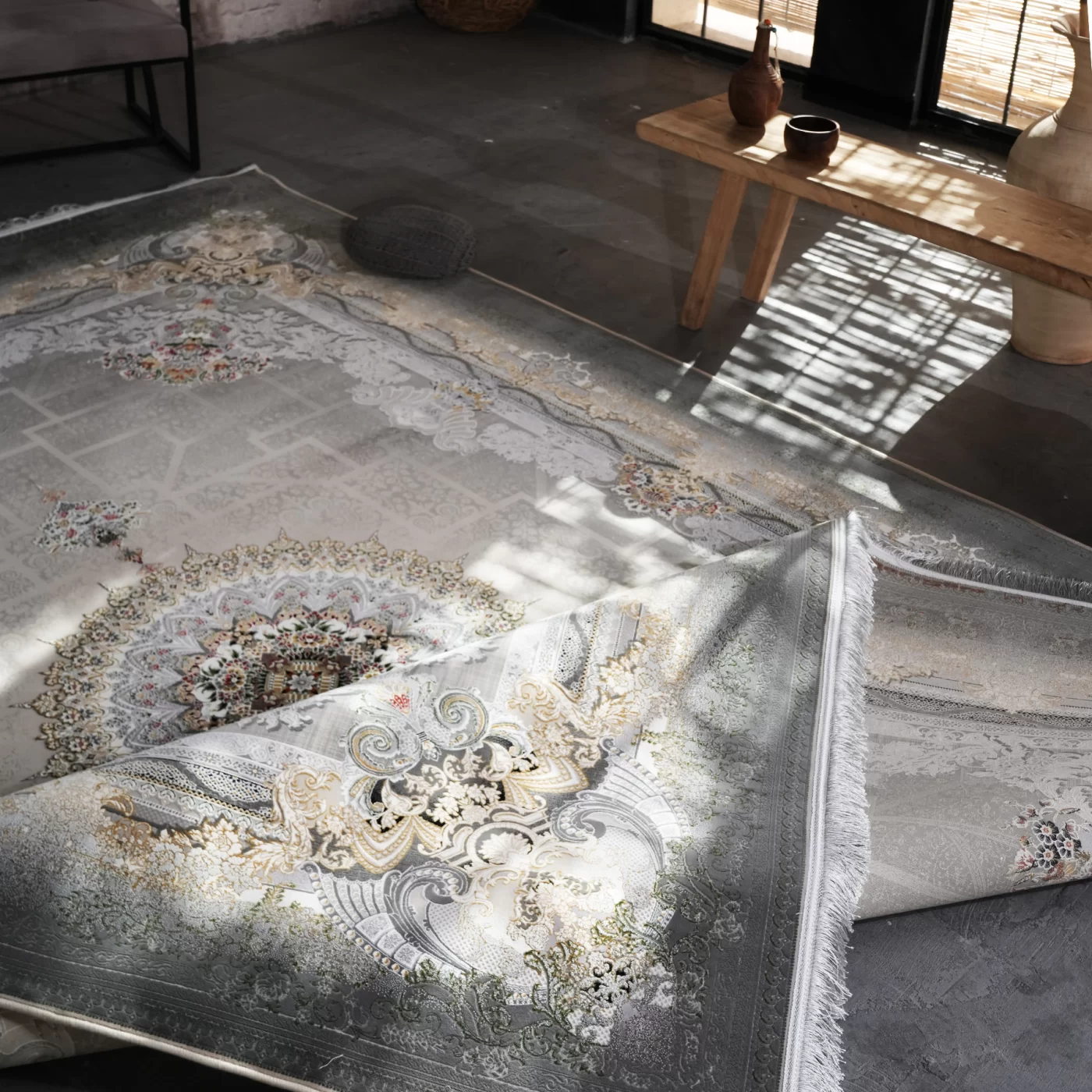 فرش ماشینی 1200 شانه تراکم 3600 گل برجسته طرح شاهنامه بژ