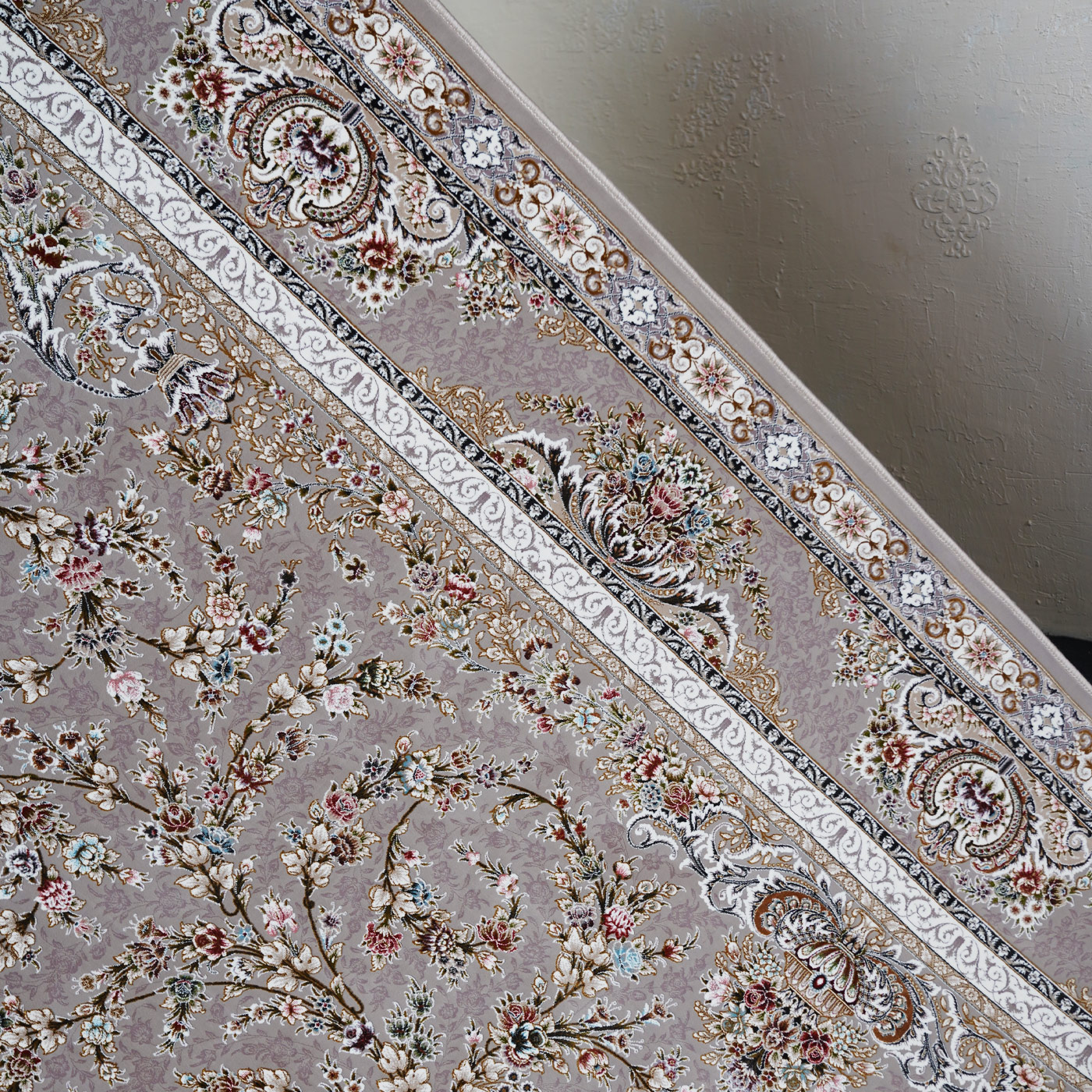 فرش ماشینی 1500 شانه تراکم 4500 برجسته طرح دیار یاسی