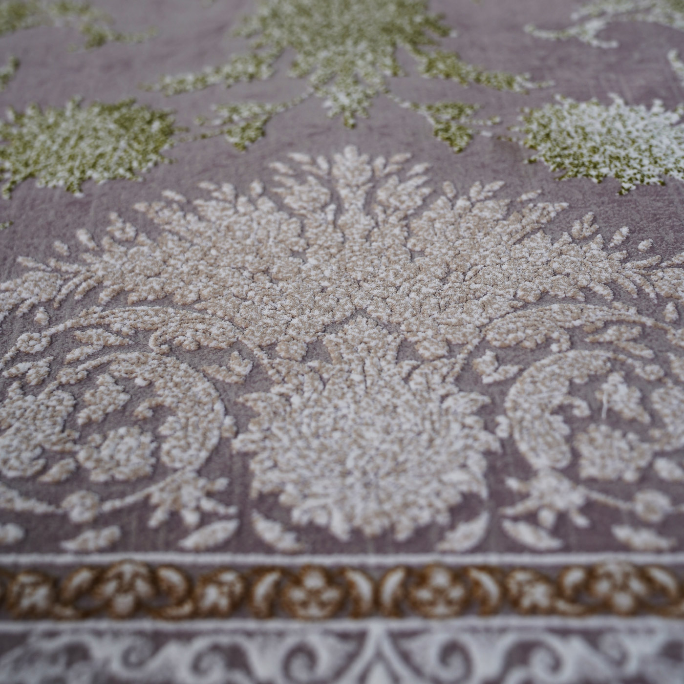 فرش ماشینی 1500 شانه تراکم 4500 برجسته طرح هدا یاسی سبز