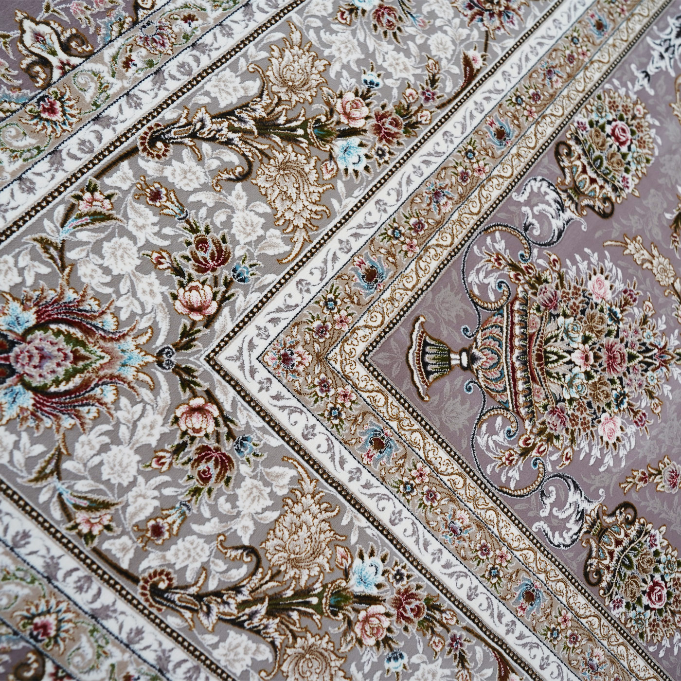 فرش ماشینی 1500 شانه تراکم 4500 برجسته طرح شروین یاسی