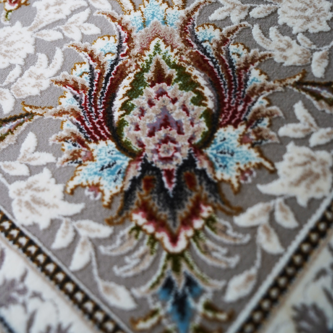 فرش ماشینی 1500 شانه تراکم 4500 برجسته طرح شروین یاسی