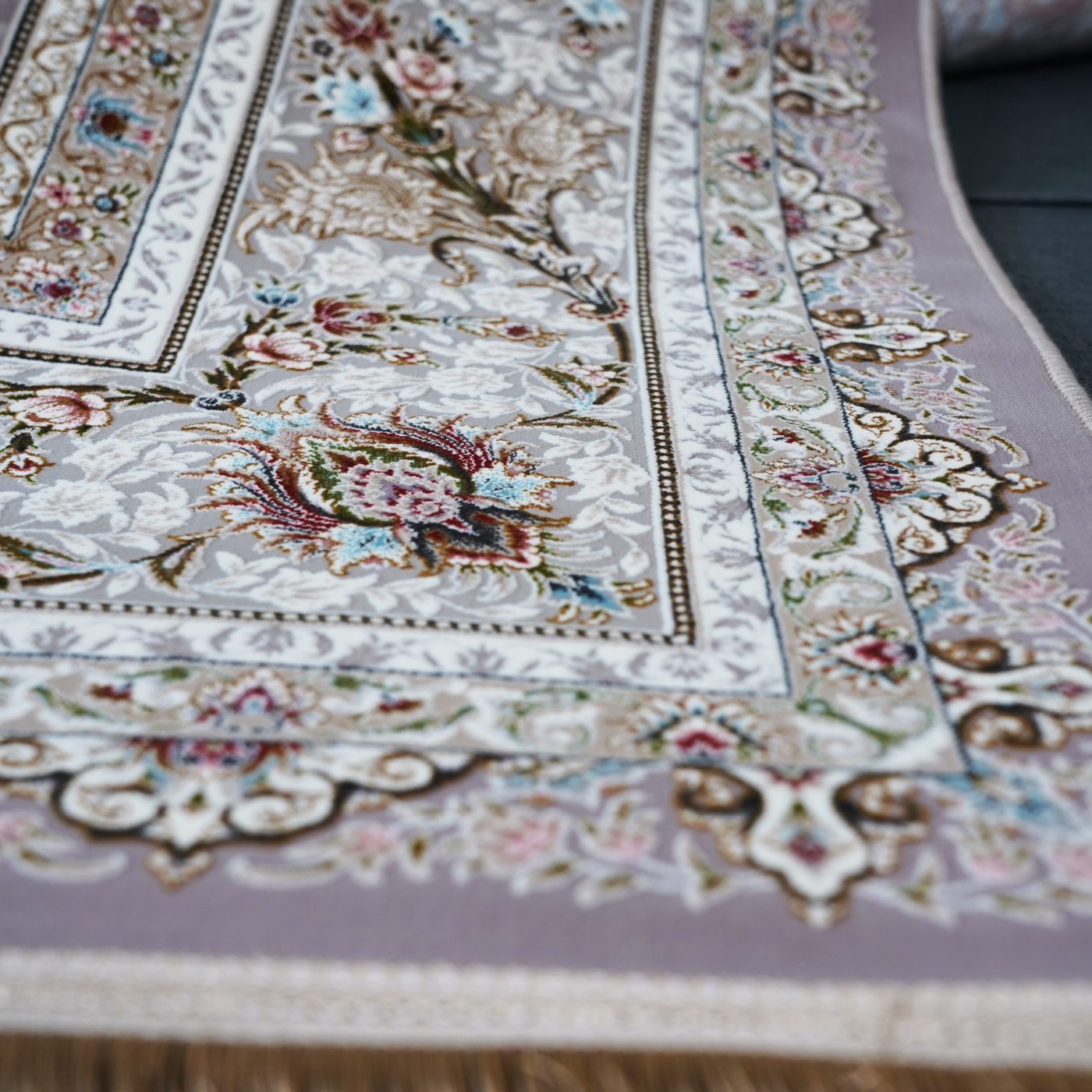 فرش ماشینی 1500 شانه تراکم 4500 برجسته طرح شروین یاسی