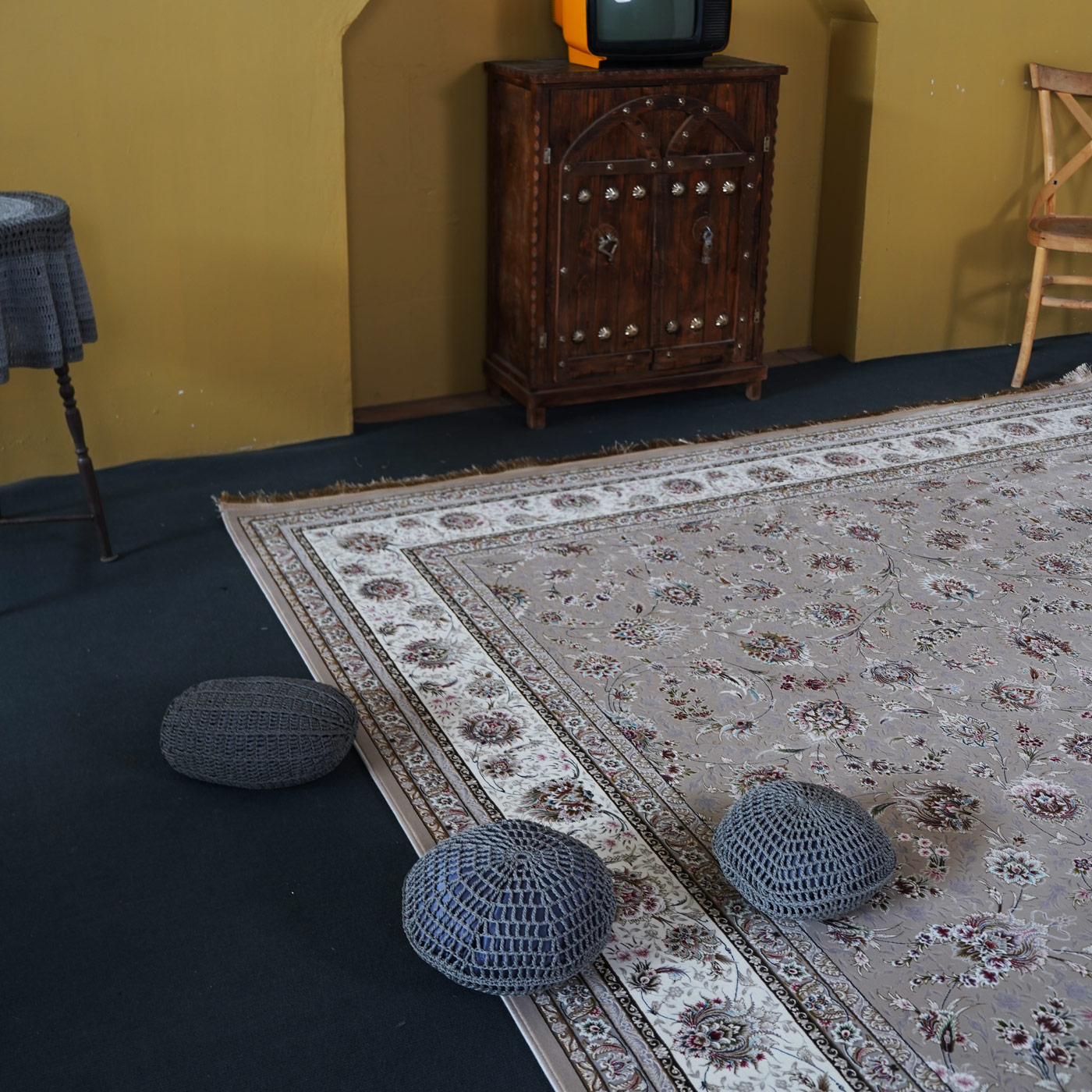 فرش ماشینی 1500 شانه تراکم 4500 برجسته طرح سیران بژ