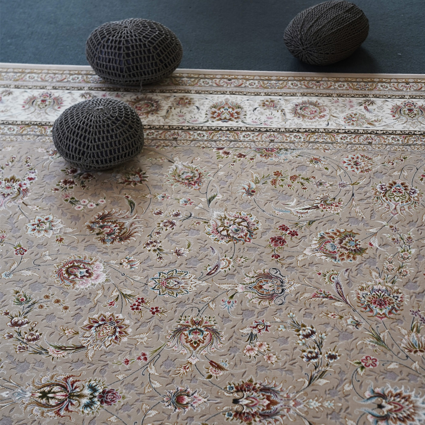 فرش ماشینی 1500 شانه تراکم 4500 برجسته طرح سیران بژ