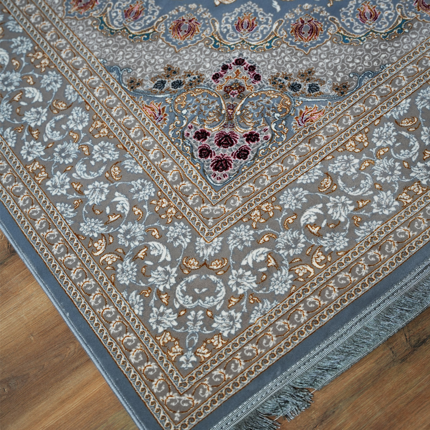 فرش ماشینی 700 شانه تراکم 2550 طرح آماندا دودی