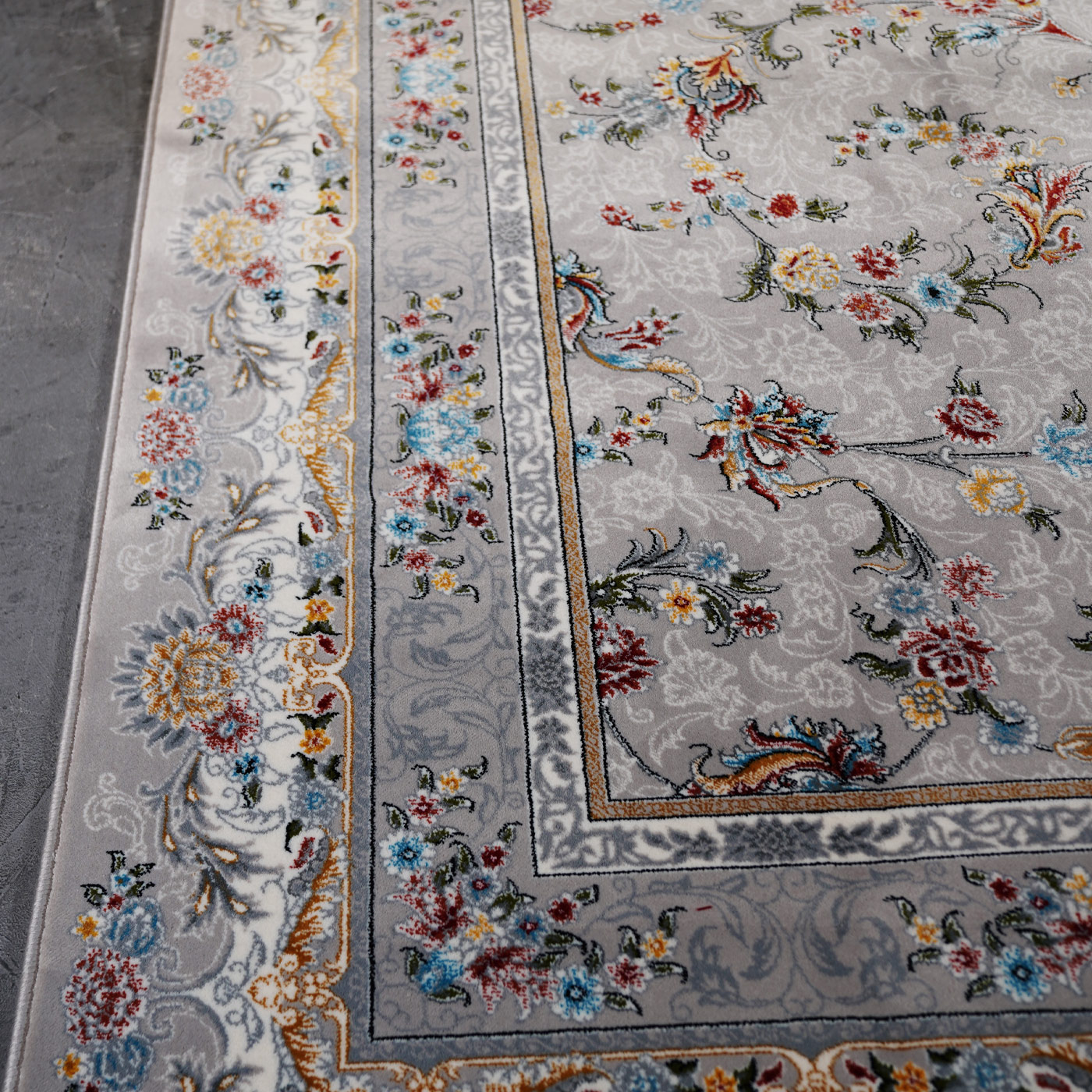 فرش ماشینی 700 شانه تراکم 2550 طرح آتیلا سیلور