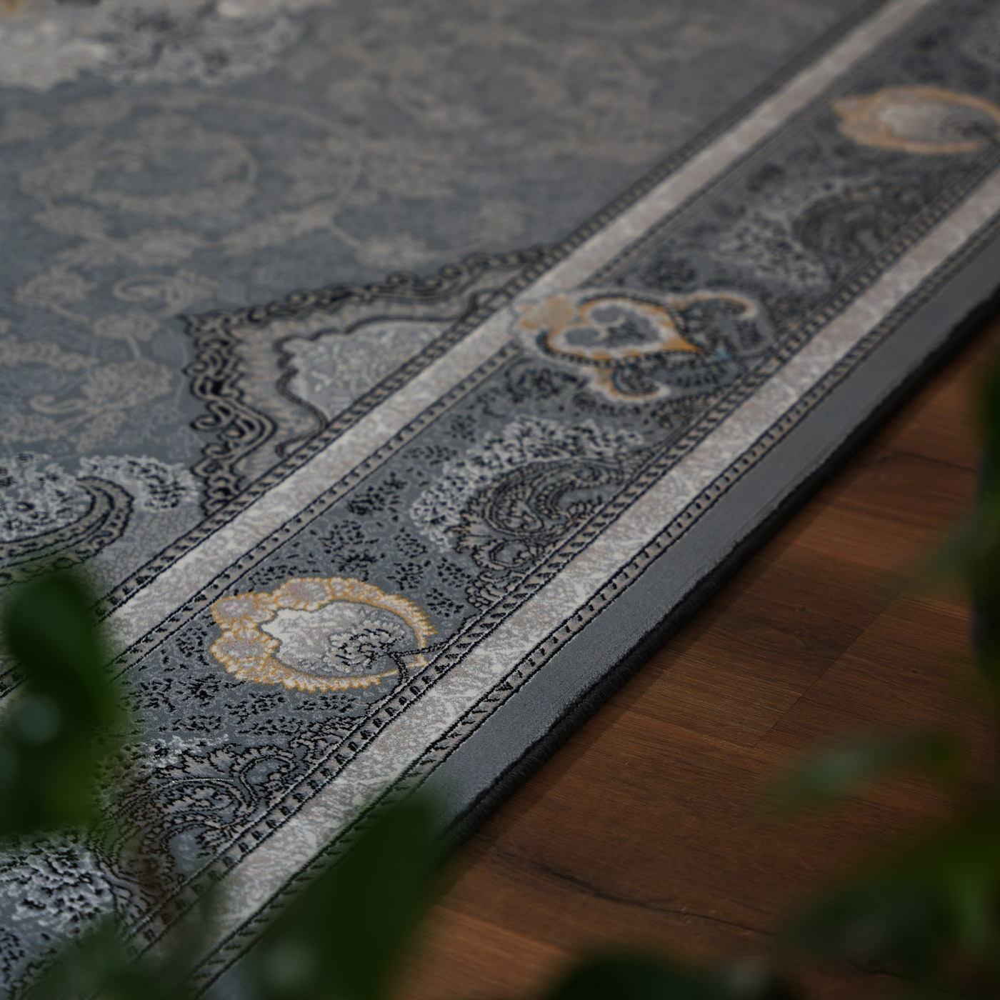 فرش ماشینی 700 شانه تراکم 2550 طرح آیدا دودی