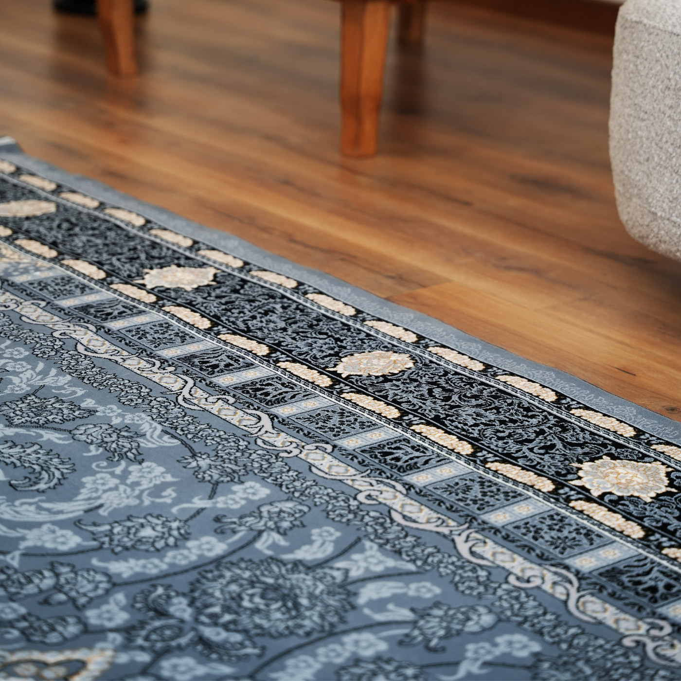 فرش ماشینی 700 شانه تراکم 2550 طرح دایان دودی