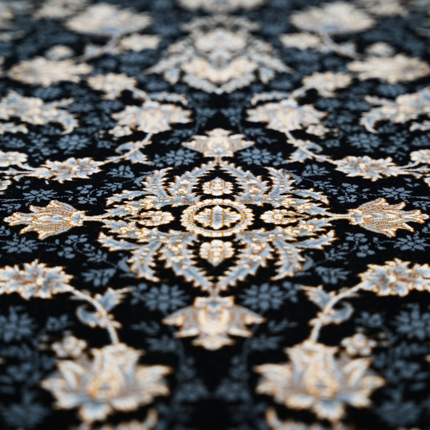 فرش ماشینی 700 شانه تراکم 2550 طرح فرنوش سرمه ای