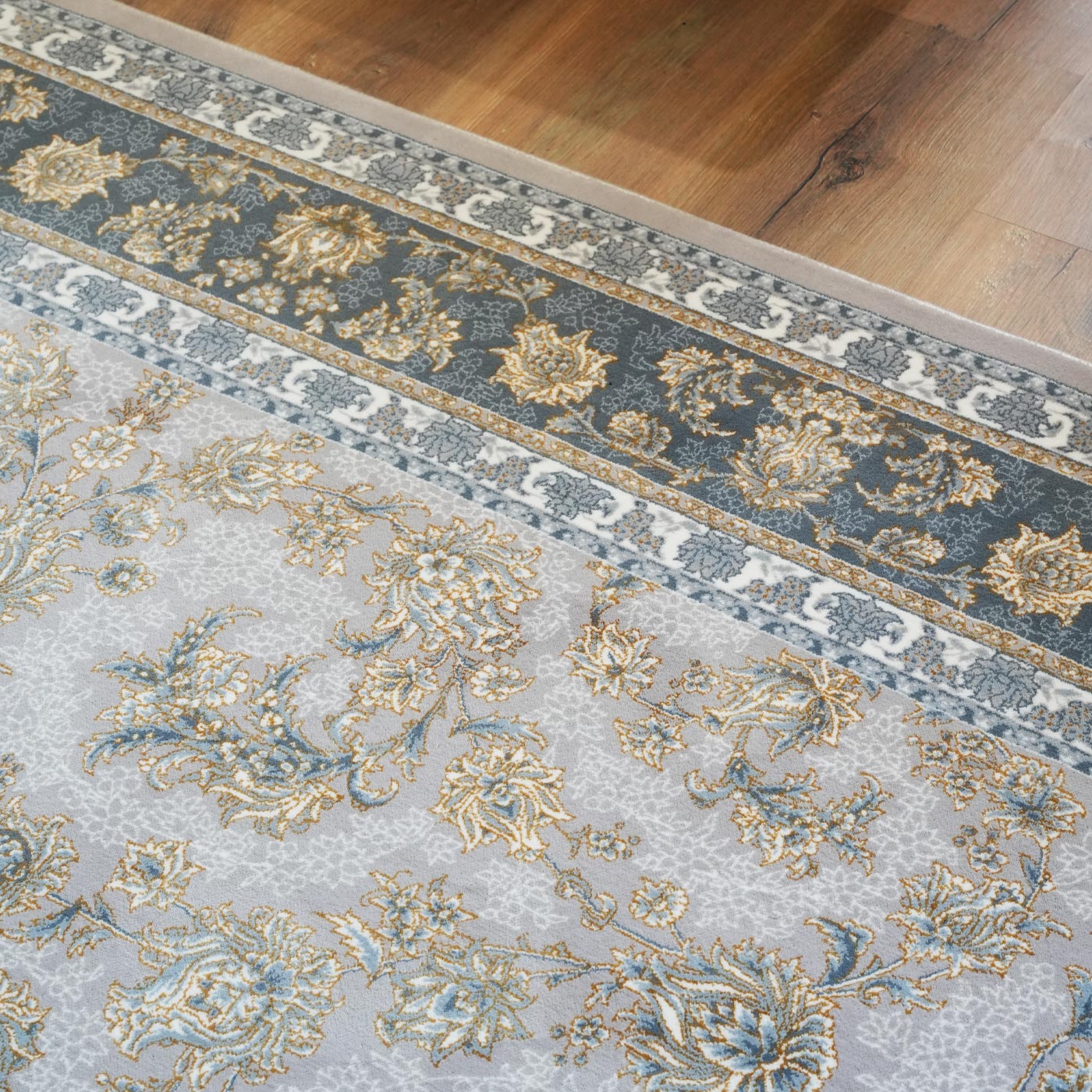 فرش ماشینی 700 شانه تراکم 2550 طرح فرنوش ترمه ای