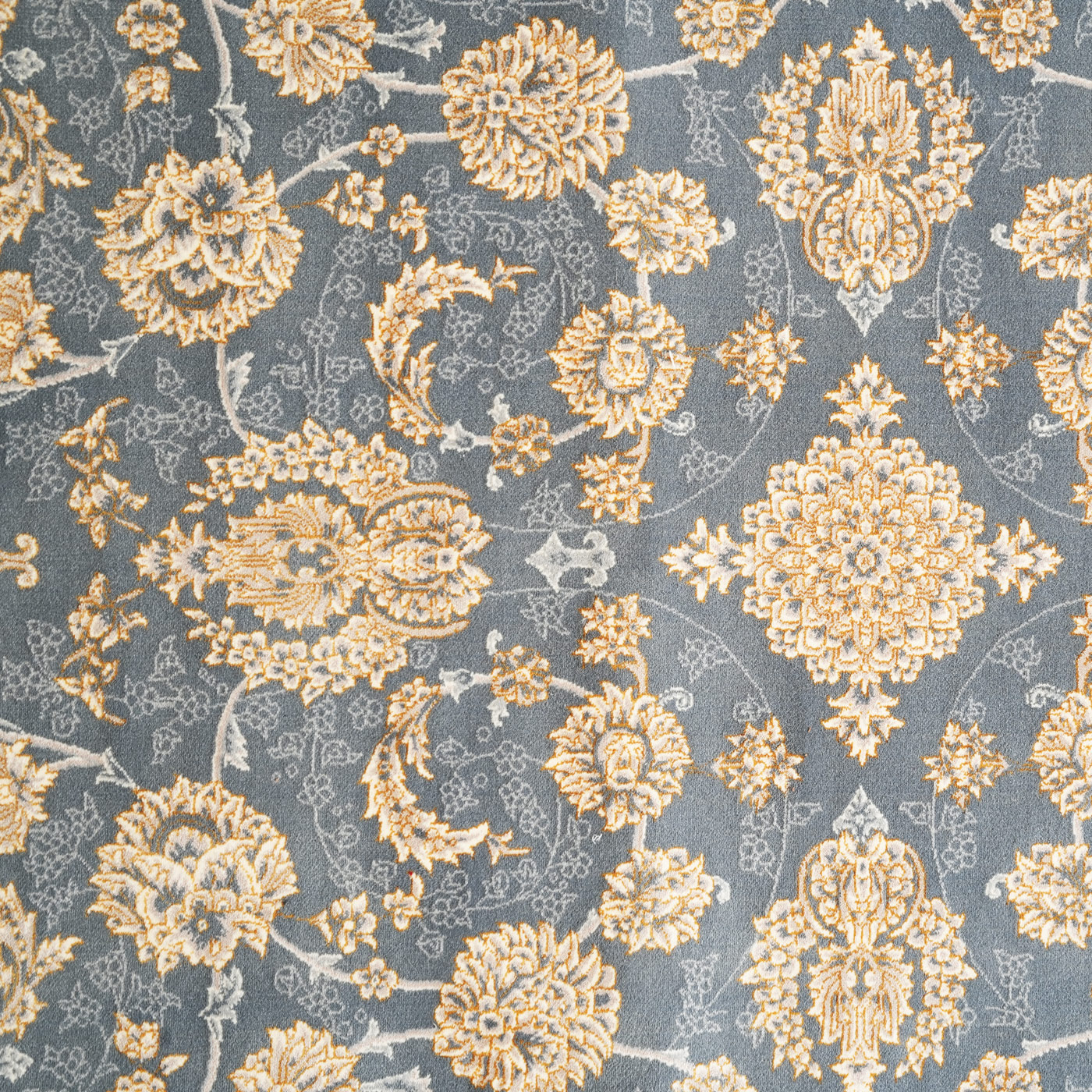 فرش ماشینی 700 شانه تراکم 2550 طرح هلیا دودی