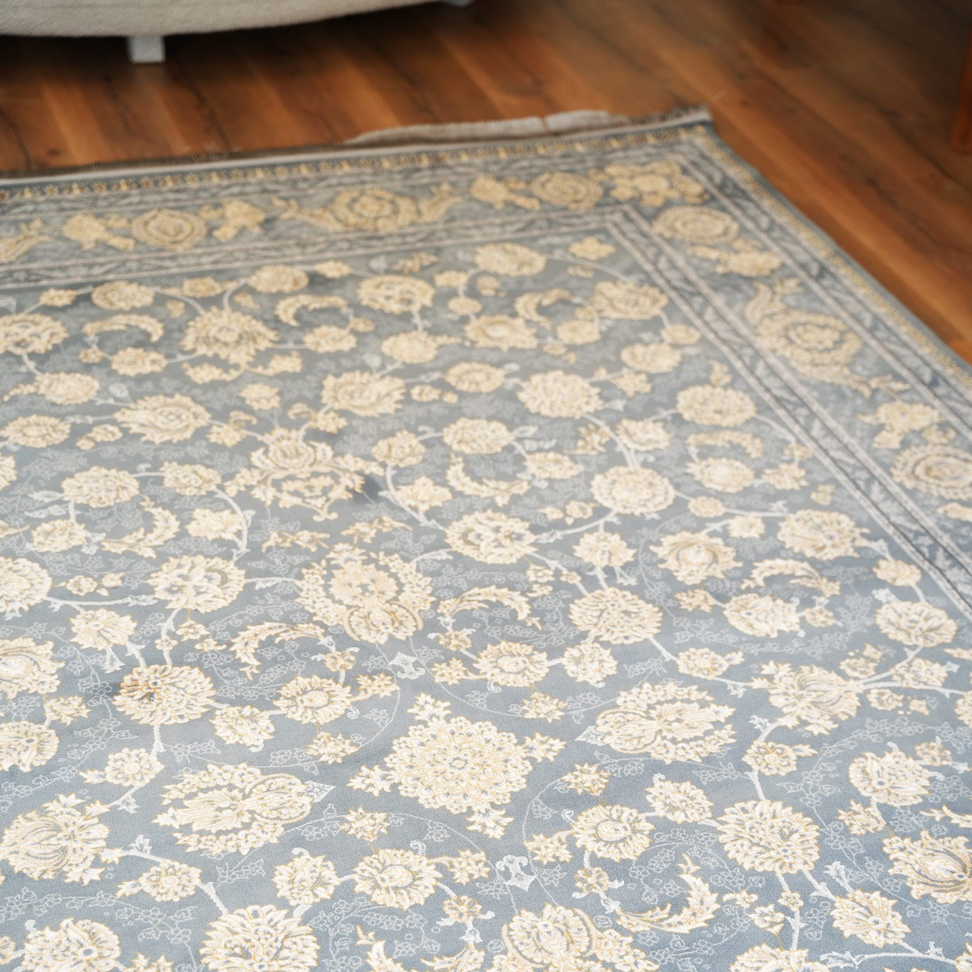 فرش ماشینی 700 شانه تراکم 2550 طرح هلیا دودی