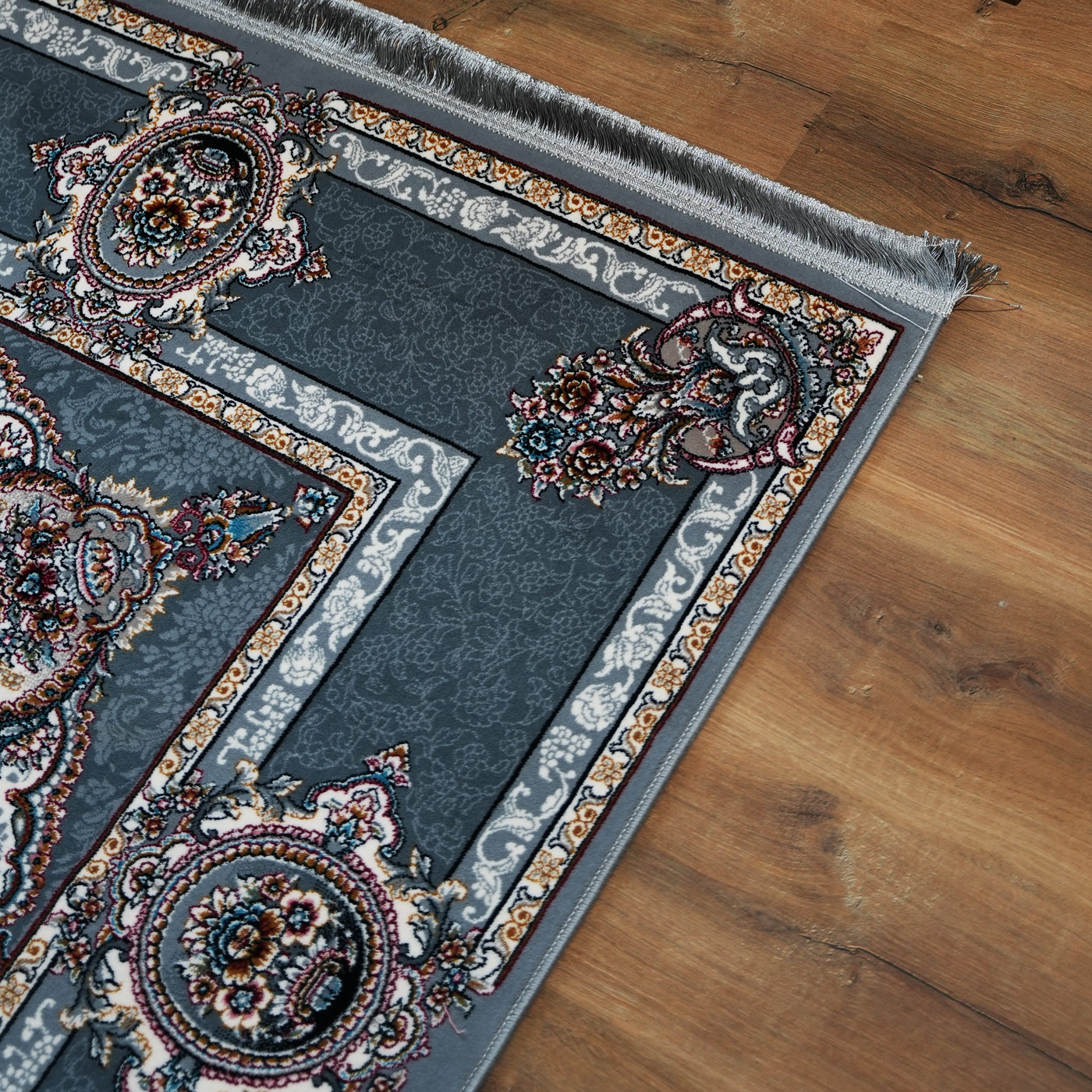 فرش ماشینی 700 شانه تراکم 2550 طرح کرشمه دودی