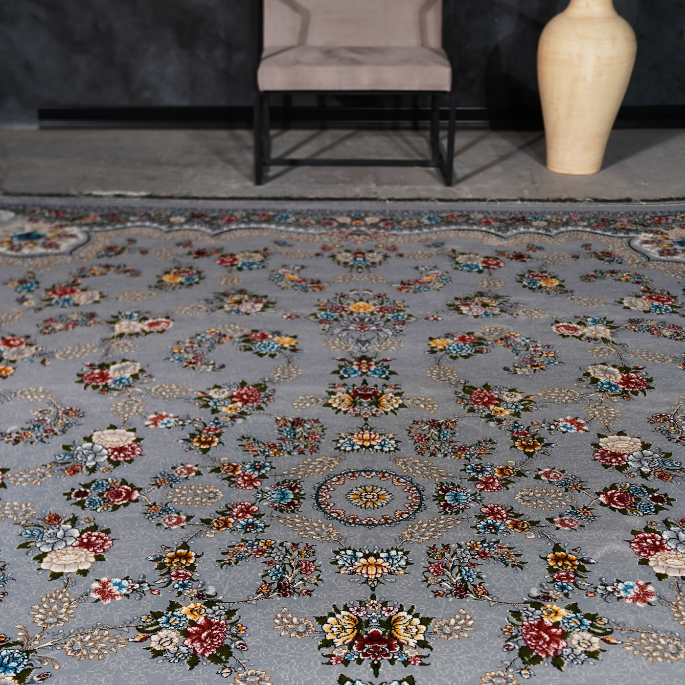 فرش ماشینی 700 شانه تراکم 2550 طرح لاویا نقره ای