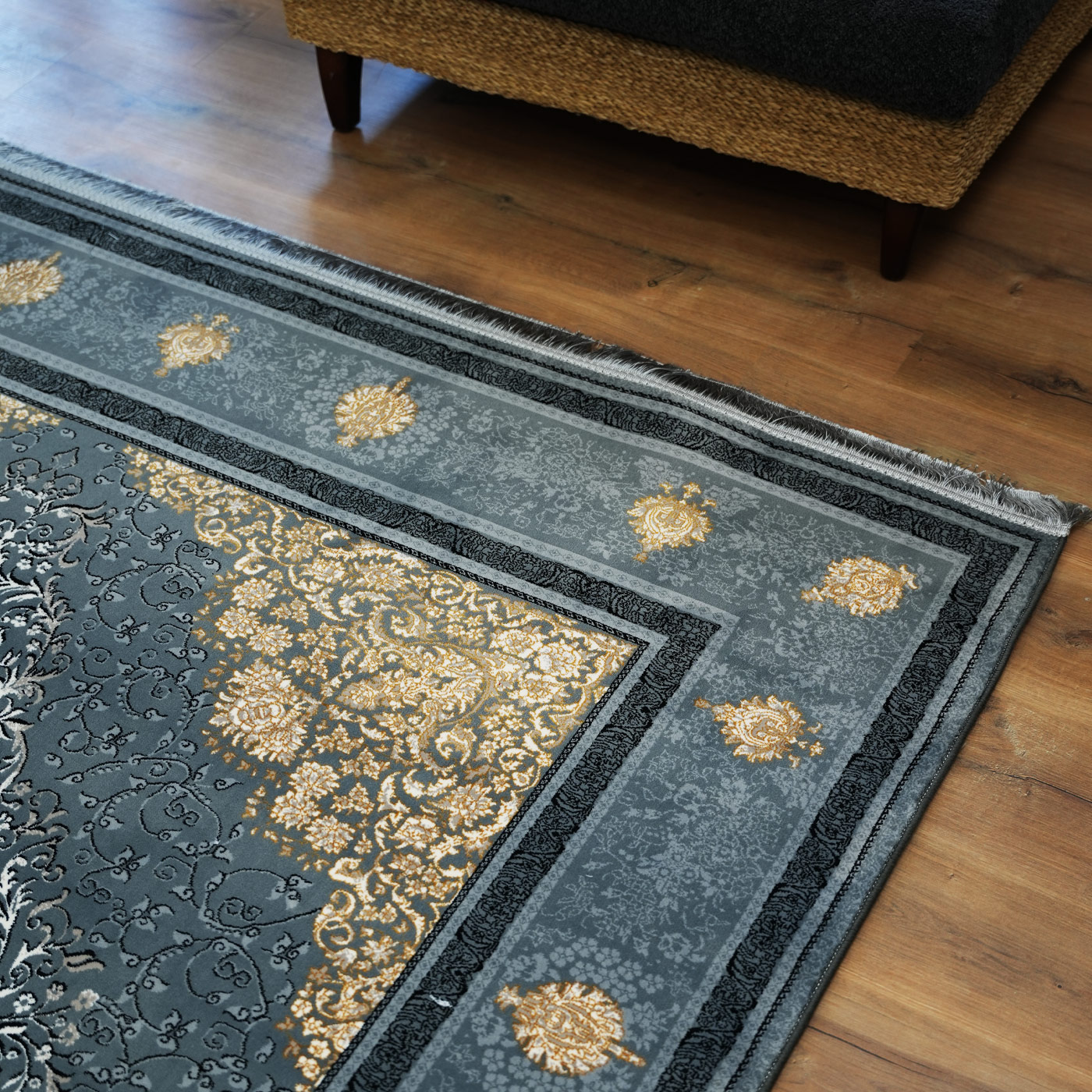  فرش ماشینی 700 شانه تراکم 2550 طرح مهناز دودی