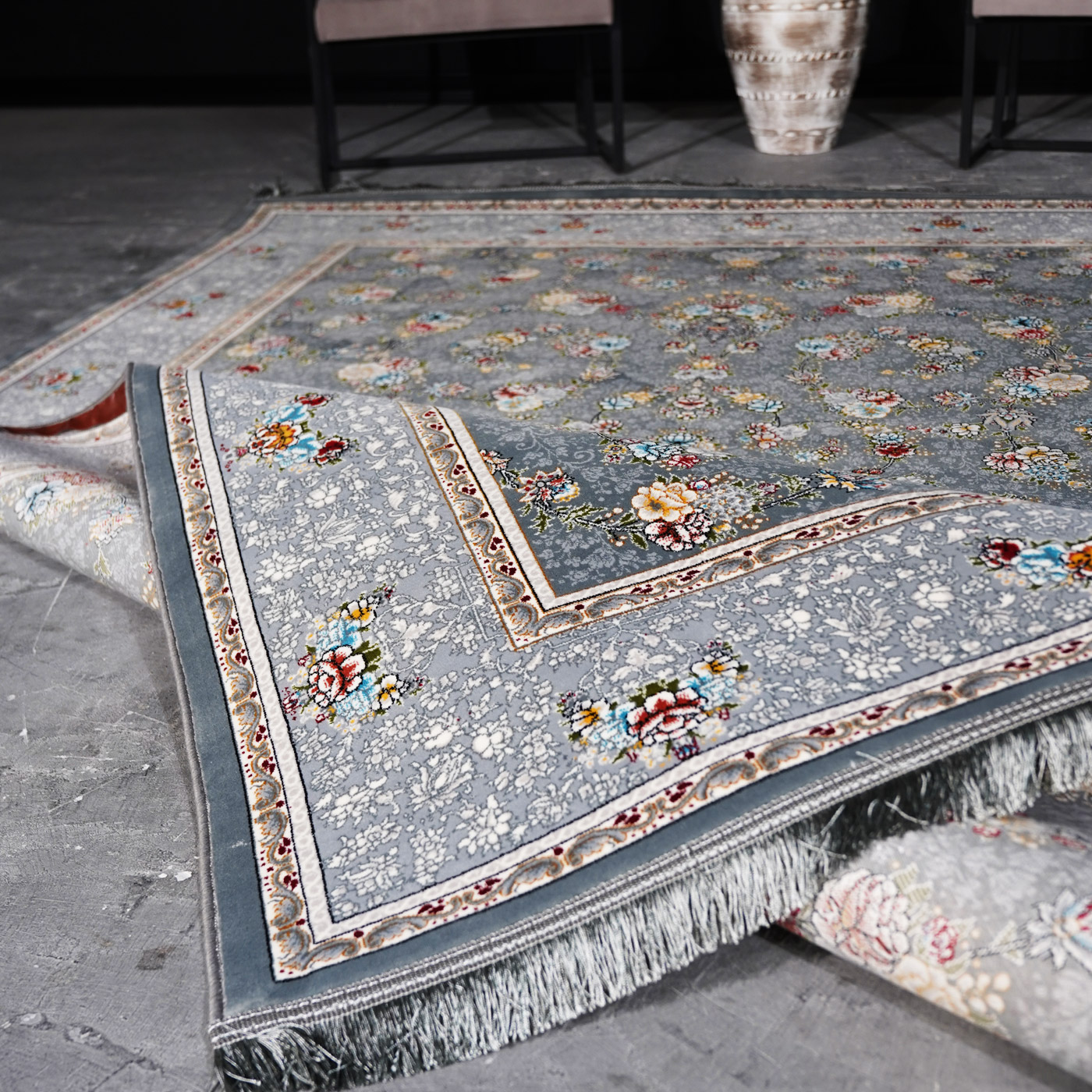 فرش ماشینی 700 شانه تراکم 2550 طرح رز دودی