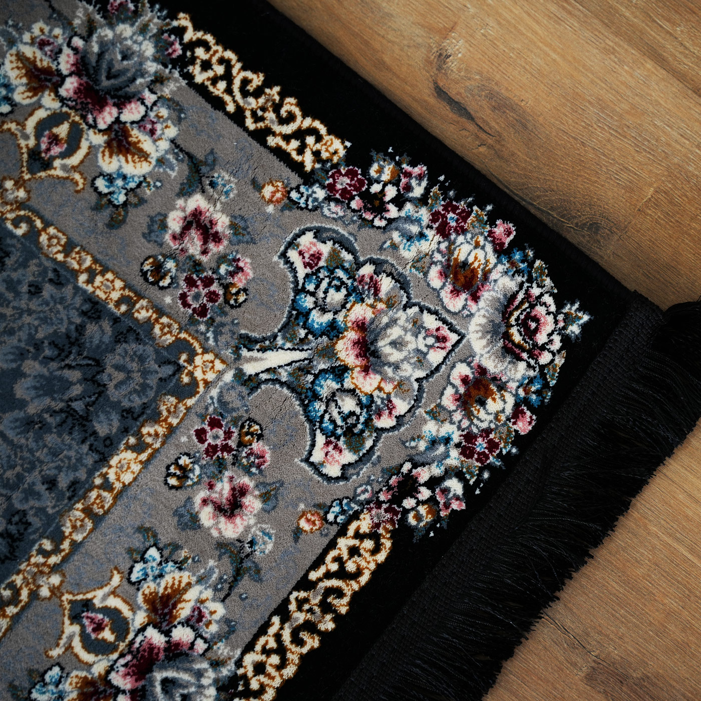 فرش ماشینی 700 شانه تراکم 2550 طرح ساحل سرمه ای