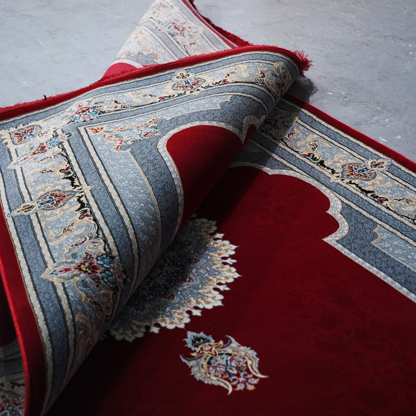 فرش ماشینی 700 شانه تراکم 2550 طرح سرور لاکی