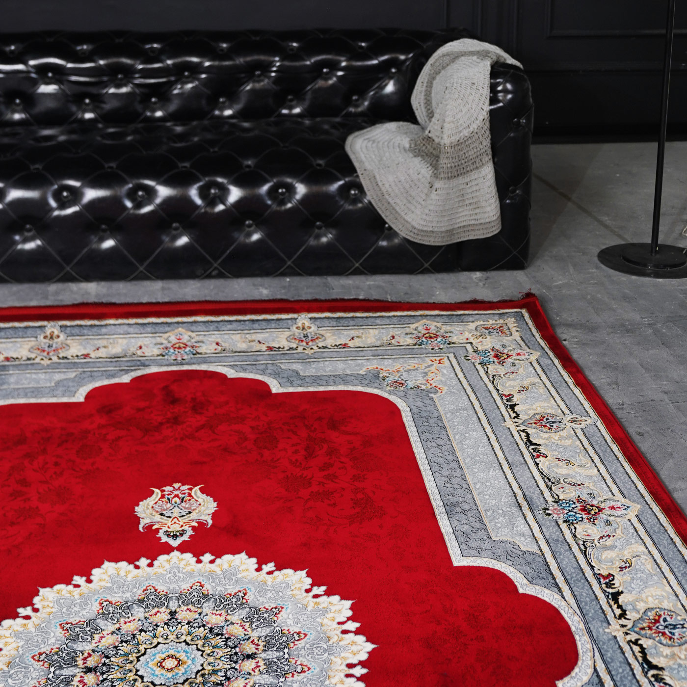 فرش ماشینی 700 شانه تراکم 2550 طرح سرور لاکی