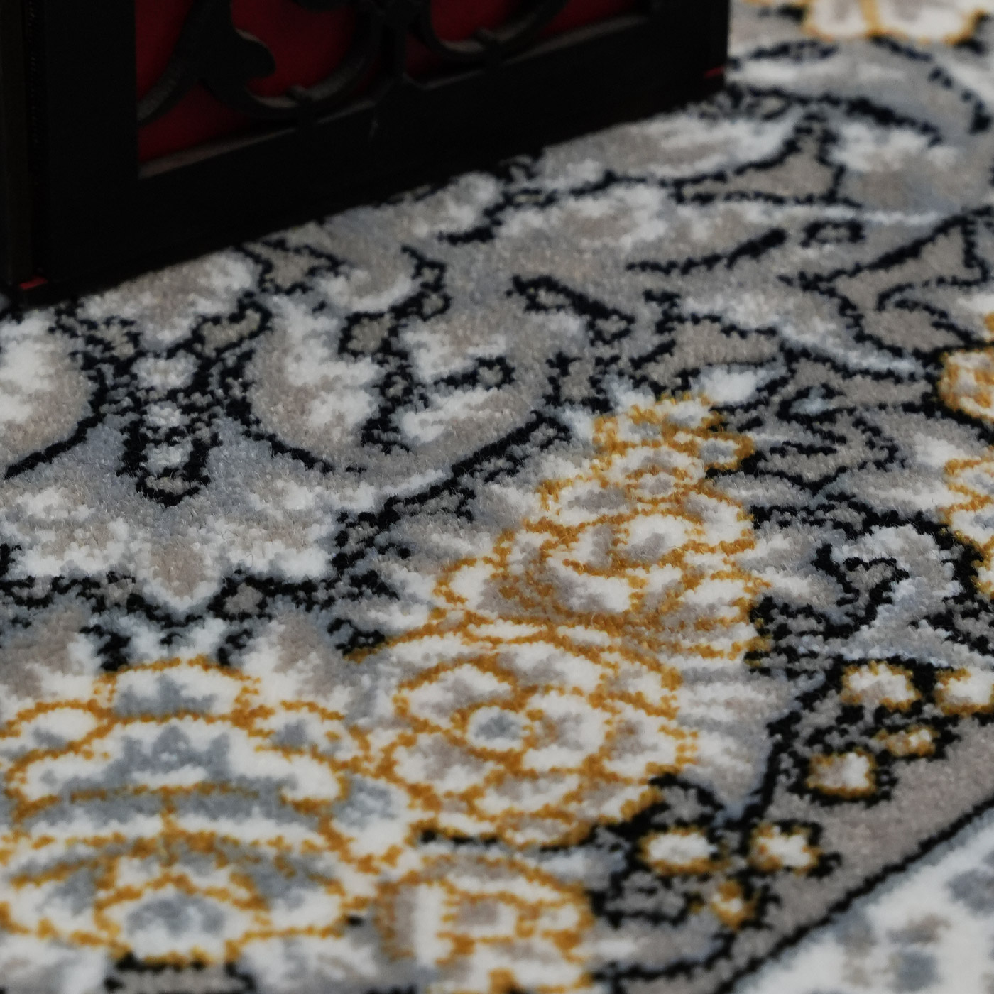 فرش ماشینی 700 شانه تراکم 2550 طرح شیفته ترمه ای