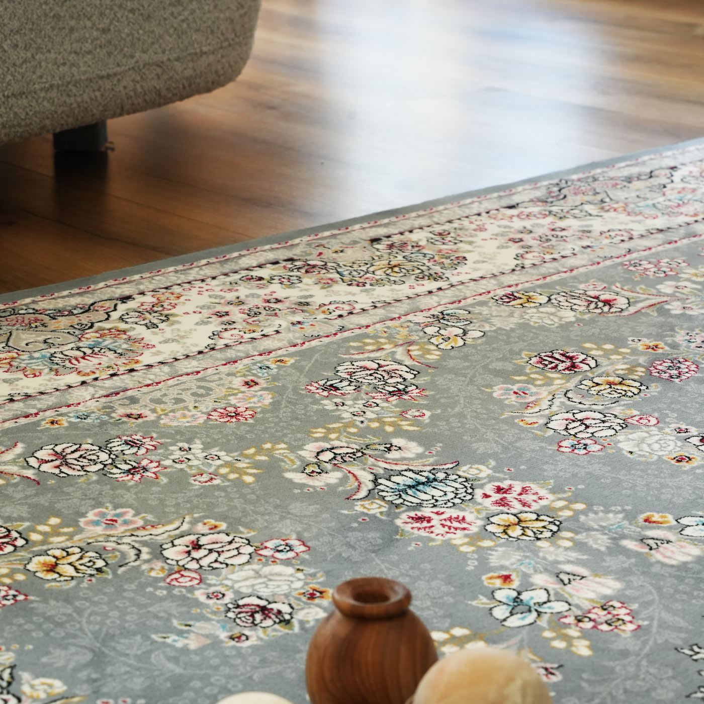 فرش ماشینی 700 شانه تراکم 2550 طرح شکوه دودی