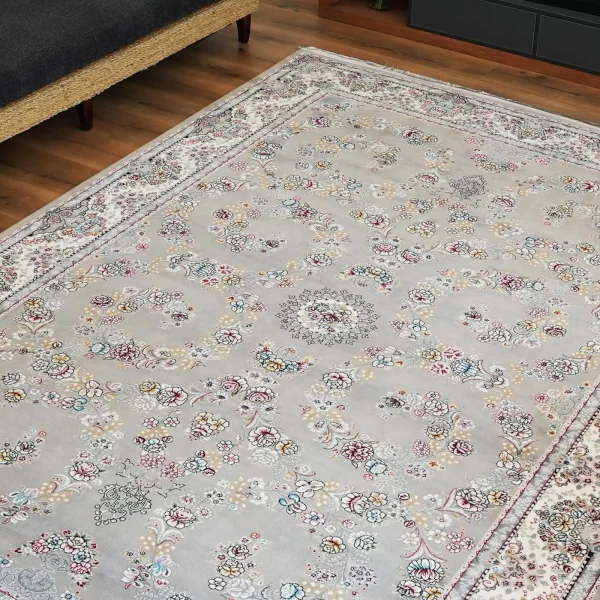 Machine  made carpet  700 reeds  density 2550  design Shokouh Termeh