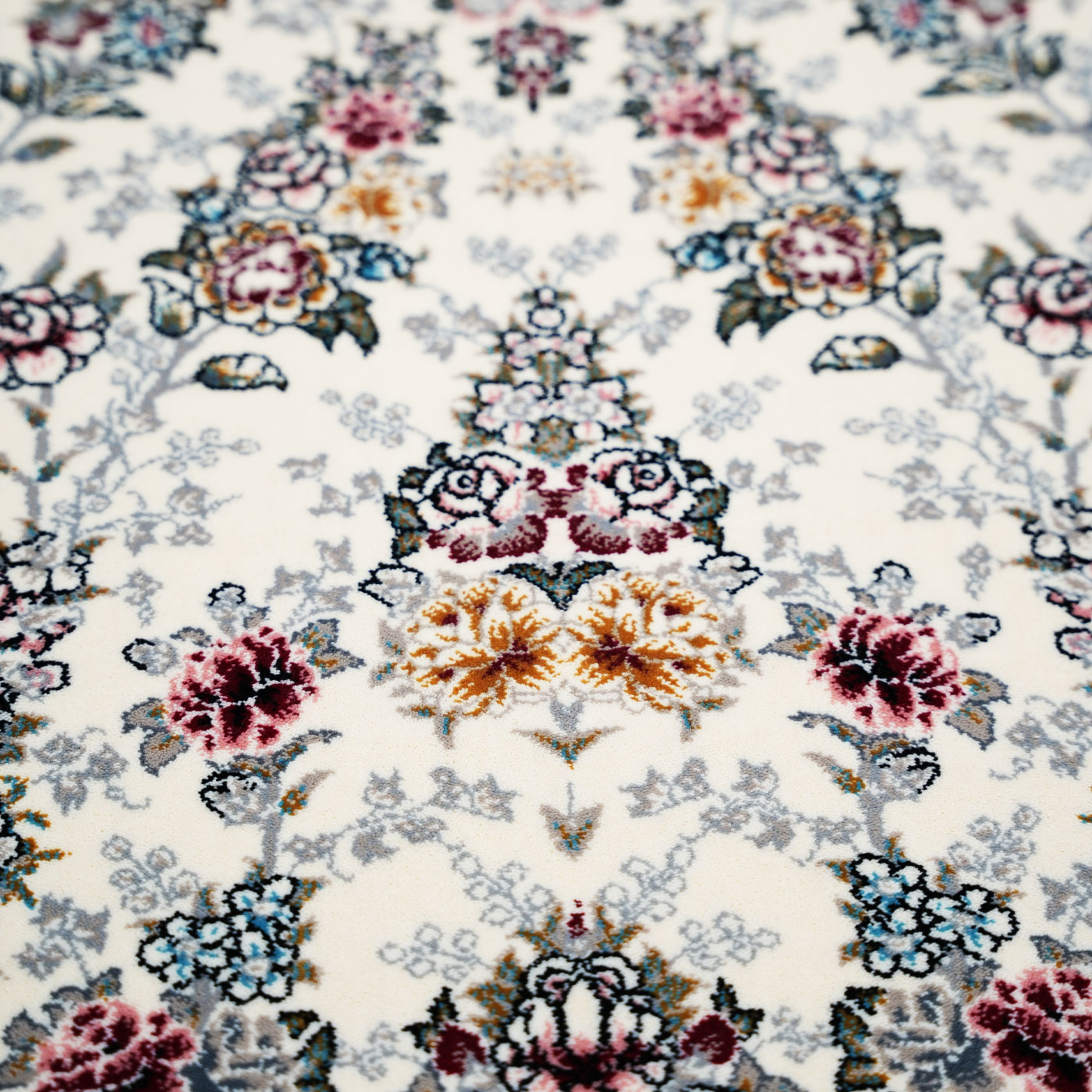 فرش ماشینی 700 شانه تراکم 2550 طرح ژینوس کرم