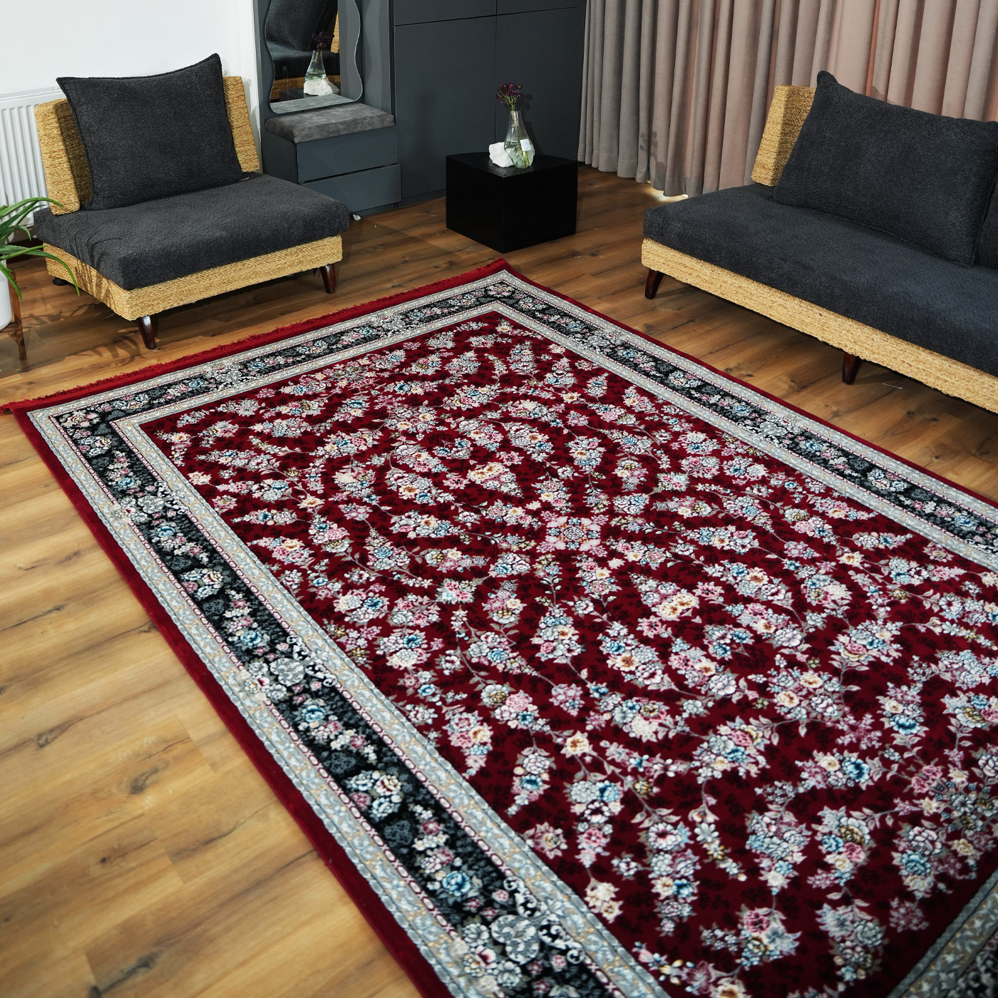 فرش ماشینی 700 شانه تراکم 2550 طرح ژینوس روناسی حاشیه سرمه ای