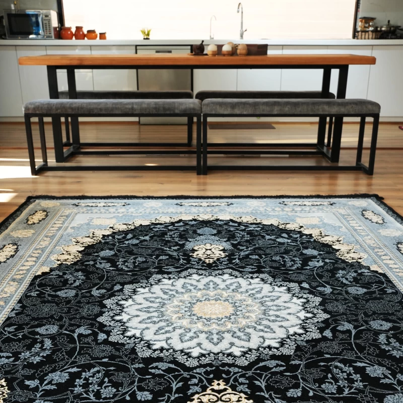 فرش ماشینی ۷۰۰ شانه تراکم ۲۵۵۰ طرح آنیسا سرمه‌ ای...