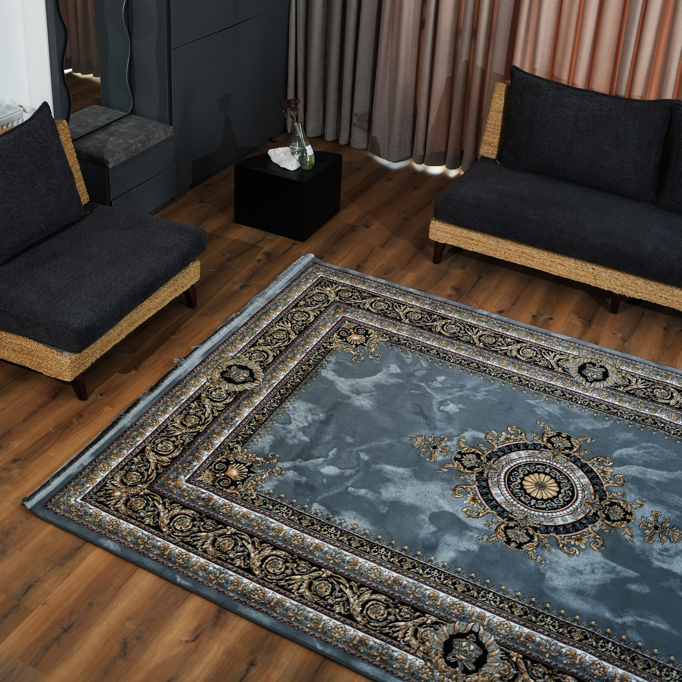 فرش ماشینی 700 شانه تراکم 2550 طرح جیوا دودی