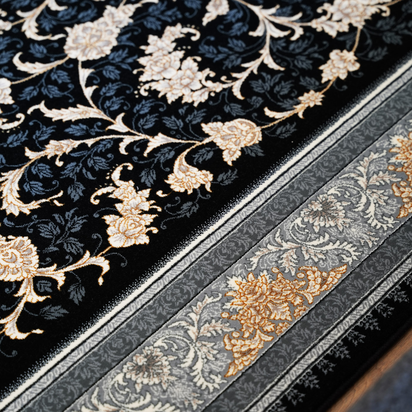  فرش ماشینی 700 شانه تراکم 2550 طرح نگار سرمه ای