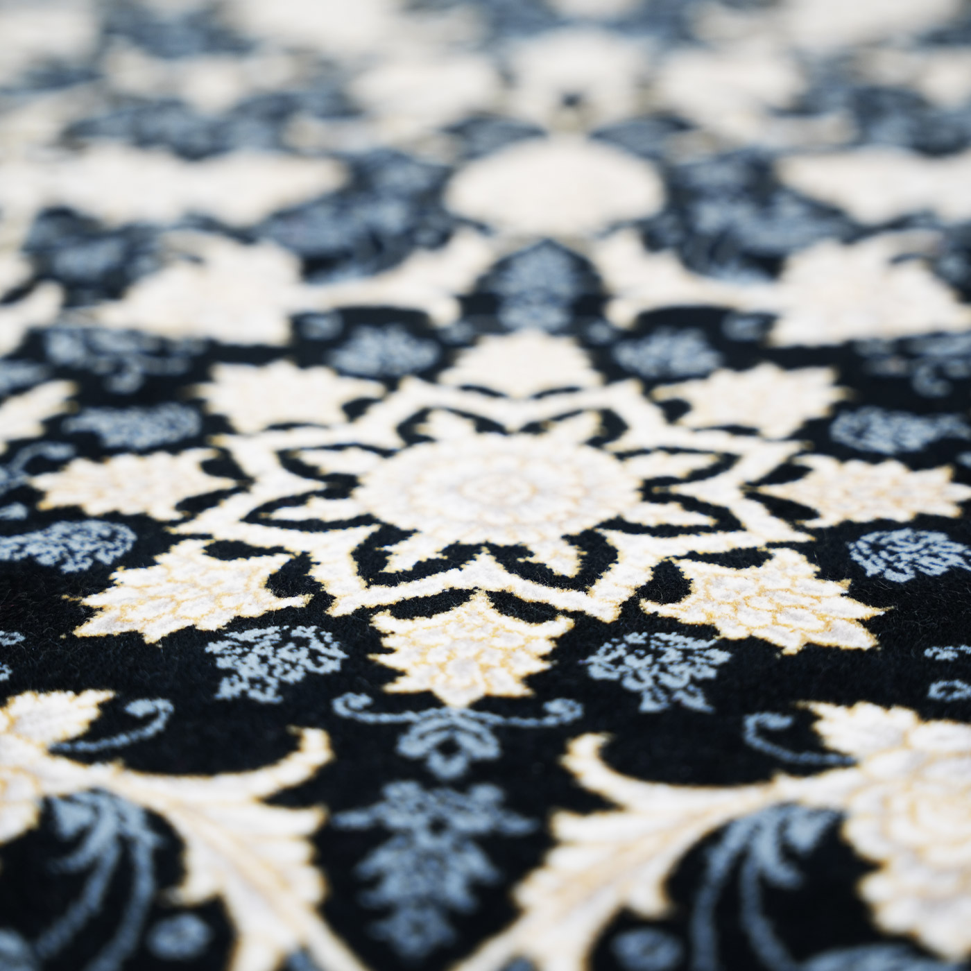  فرش ماشینی 700 شانه تراکم 2550 طرح نگار سرمه ای