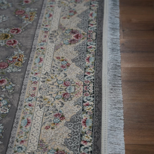 فرش ماشینی 1200 شانه تراکم 3600 گل برجسته طرح سیمین نقره ای