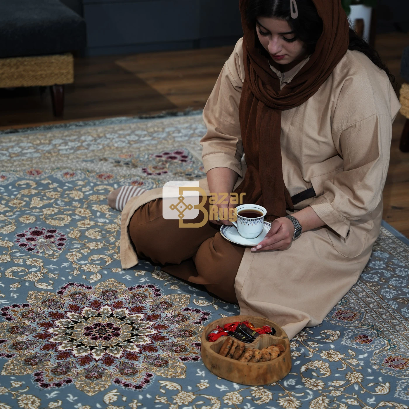 فرش ماشینی 700 شانه تراکم 2550 طرح آماندا نقره ای
