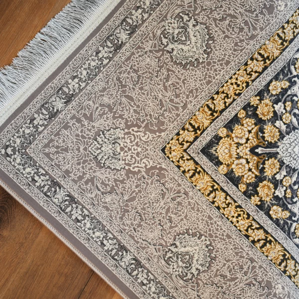 فرش ماشینی 1200 شانه تراکم 3600 گل برجسته طرح طنین نقره ای