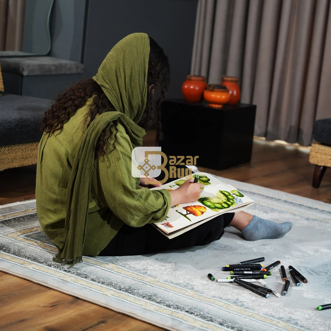 فرش ماشینی 700 شانه تراکم 2550 طرح مهر نقره ای